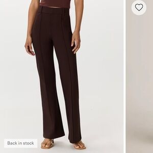 Quince NWOT Ultra-Stretch Ponte Flare Leg Pants